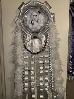 Mums and garters