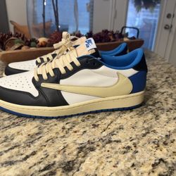 Jordan Retro 1 Low