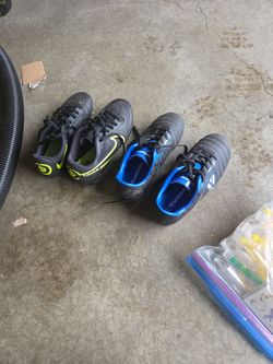 Kid Shoes Cleats