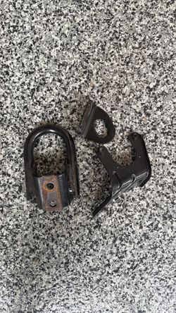 Toyota Land Cruiser 200 series tow hooks new