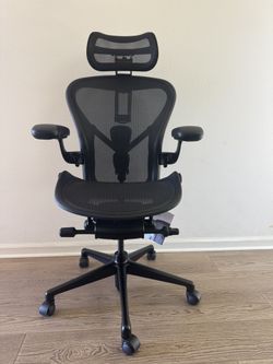 New Herman Miller Aeron Remastered size B Fully Loaded Gaming Chair/ Office Chair