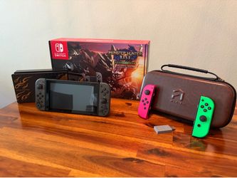 Nintendo Switch Monster Hunter Rise Limited Edition w/ Extras