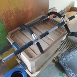 Free Pull Up Bar For A Door Frame