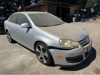 2005 Volkswagen GTi 4cyl ***for parts only***