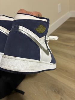 Air Jordan 1 Retro high ‘midnight navy’ (2020)