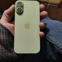 I Phone 17 Sage 256 Go AT&T $600 OBO