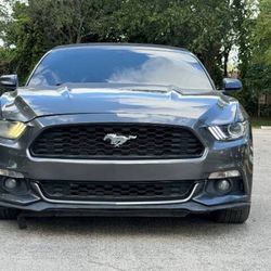 2017 Ford Mustang Convertible W/ Equipment Group