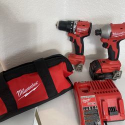 Milwaukee M18 Brushless  Hammer Drill/Driver, Impact Driver Combo Set ~ Brand New