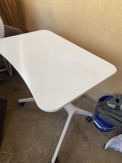 Adjustable Stand Up Desk