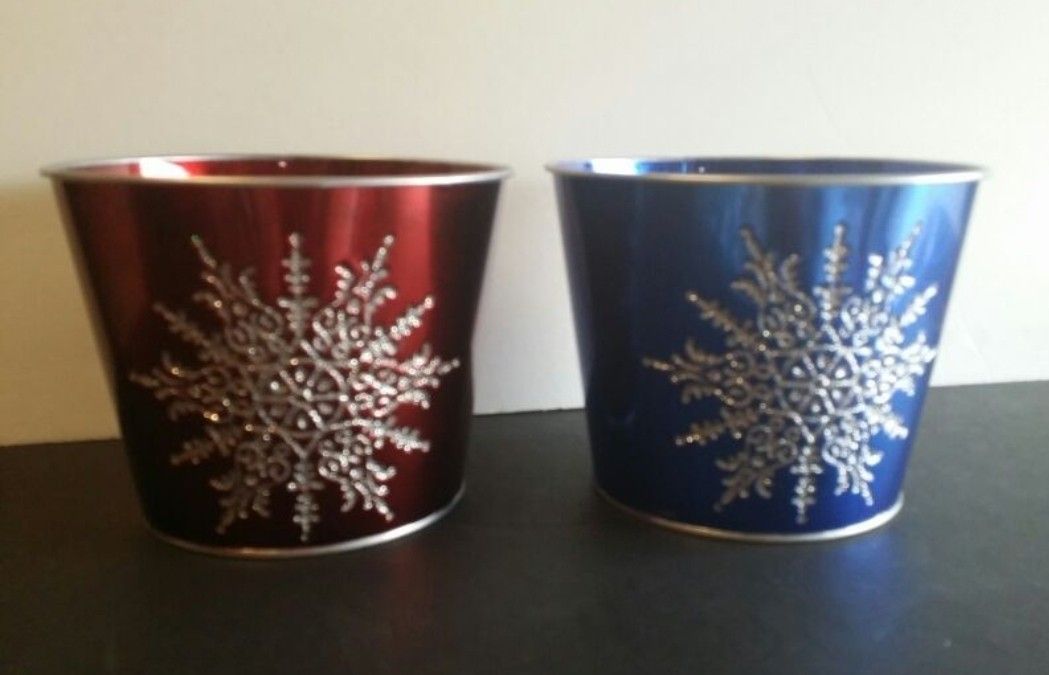 Metal Snowflake Planter
