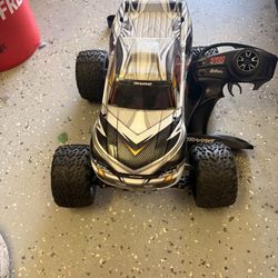 Traxxas stampede RC car