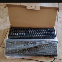 2 Computer Keyboards