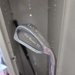 Rainbow Tour Master VI #3 Golf Club