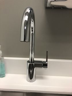 Moen kitchen faucets