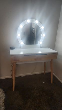 Makeup Vanity