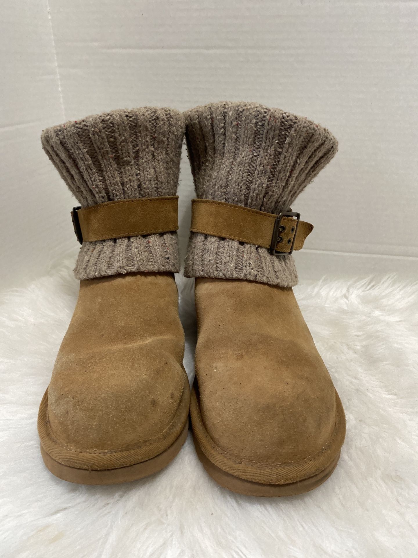 UGG Australia Cambridge Knit 1003175 Women’s Sheepskin Boots Chestnut Size 8