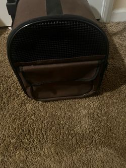 Dog carrier