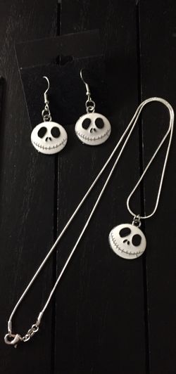 20” Silver Plated Necklace/ Earrings Set (Nightmare Before Christmas/Jack Skellington)