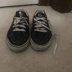 Vans Sk8-Low Black Red Sidestripe Sneakers Men's Size 11 Used