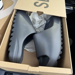 Yeezy Slide Onyx