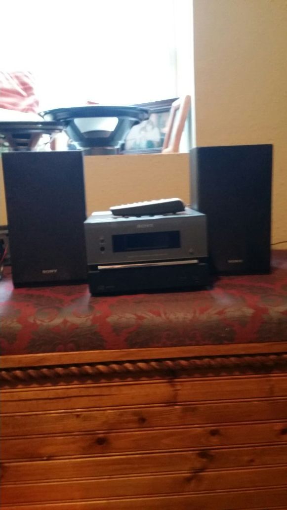Sony compact disc digital audio F.M PLAYER