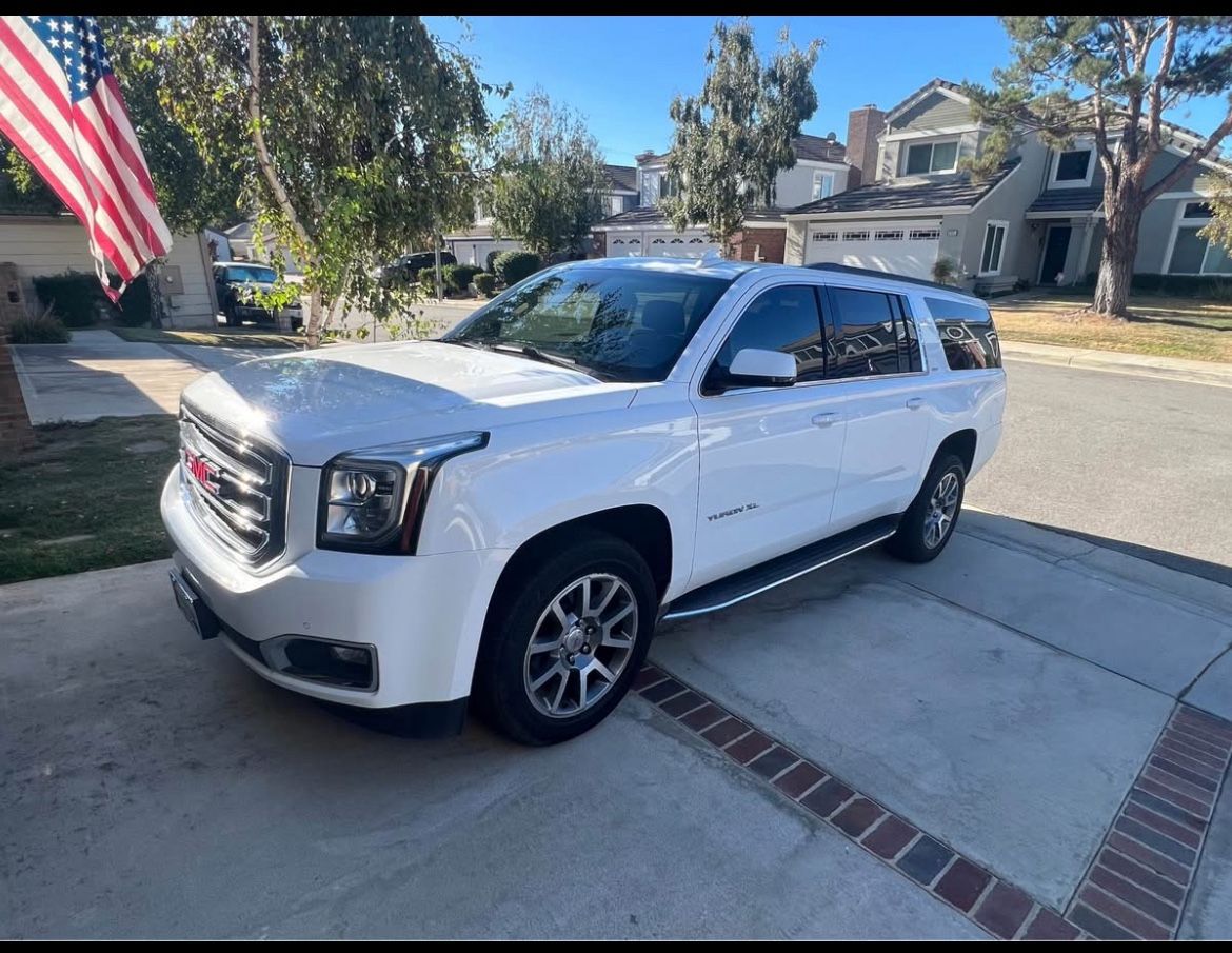 2017 GMC Yukon XL