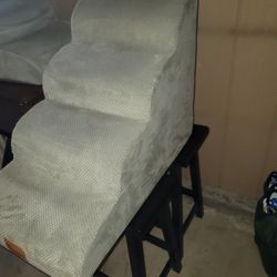 Tempurpedic Dog Stairs!!