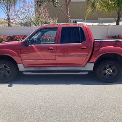 2004 Ford Explorer Sport Trac