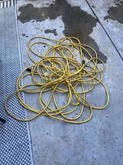 100’ Heavy Duty Extension Cord