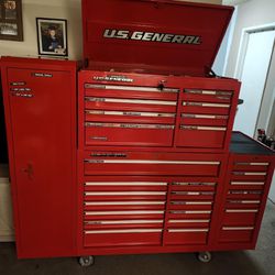 US General Tool Box With Tools
