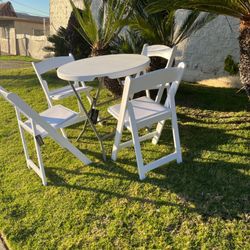 Cushioned White Folding Event Chair