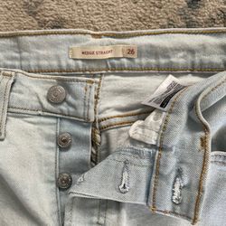 Women’s Levi’s