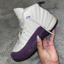 Air Jordan Retro 12 GS “Pro Purple” 