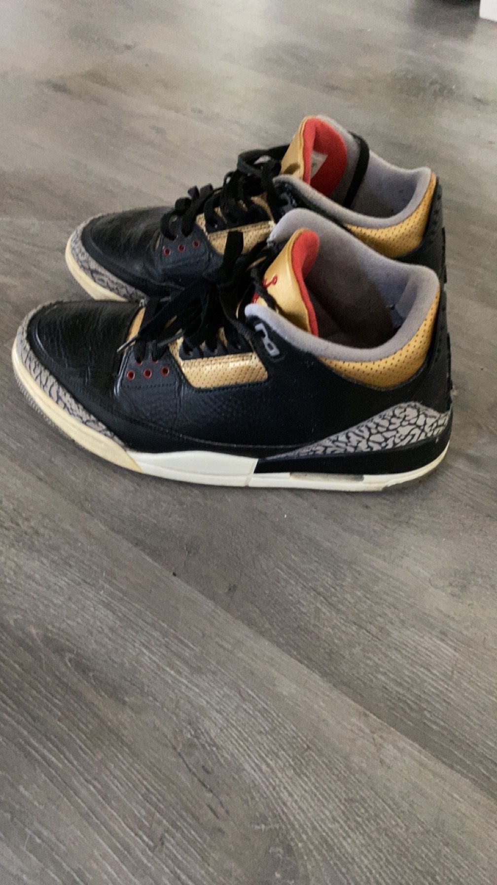 Jordan 3 Black/Gold Cement 