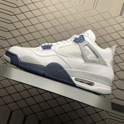 Jordan 4 Midnight Navy 7