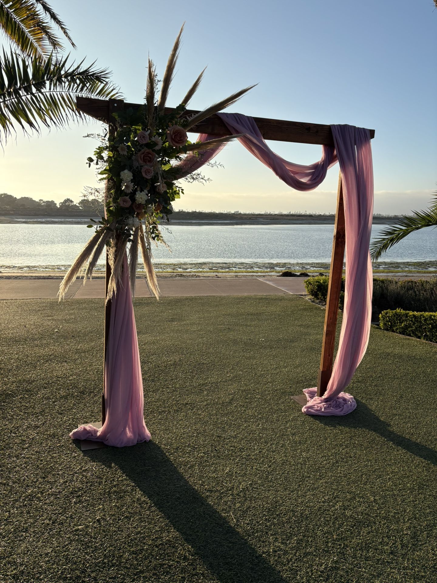 Beautiful Dusty Pink/Mauve Event Drape