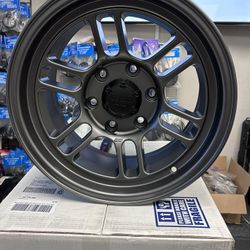 Enkei RPT1 