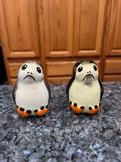 Ceramic Star Wars Porgs Salt & Pepper Shakers. Official Star Wars. Size approximately 3 inches tall. Brand new never used with tags on the bottom.