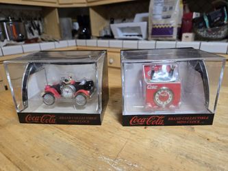 2 VTG Coca-Cola Holiday Clock Sealed 