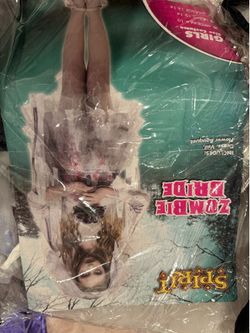 Zombie bride costume