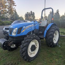 2017 New Holland Tractor 4x4