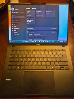 Asus VivoBook Q423S