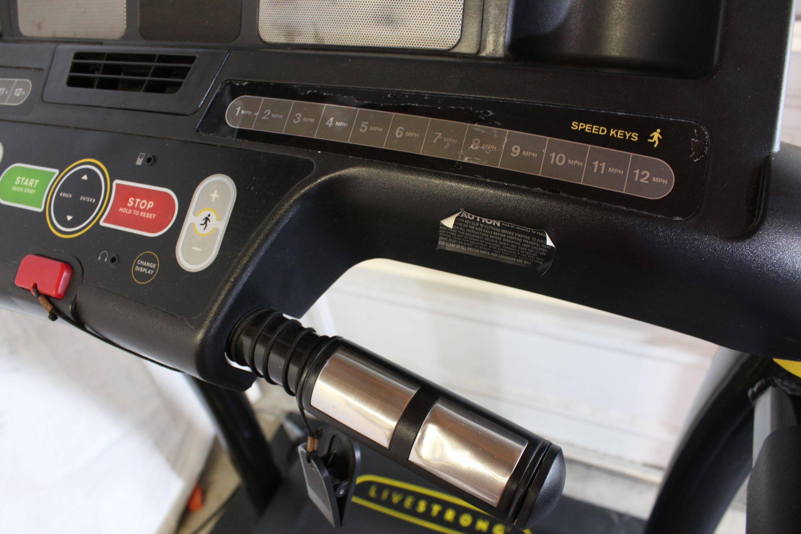 LiveStrong LS8.0T Treadmill Walk/Run/Jog Trainer Exercise Machine