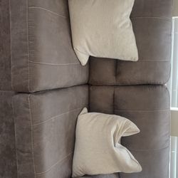 Sofa And Couch 