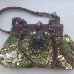 Fabulous vintage Mary Frances very highly embellished Shells & Beads Purse handbag