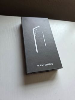 Black Galaxy S25 Ultra NEW SEALED