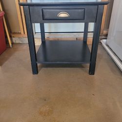 Wood End Table With Drawer 