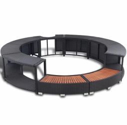Soft tub surround