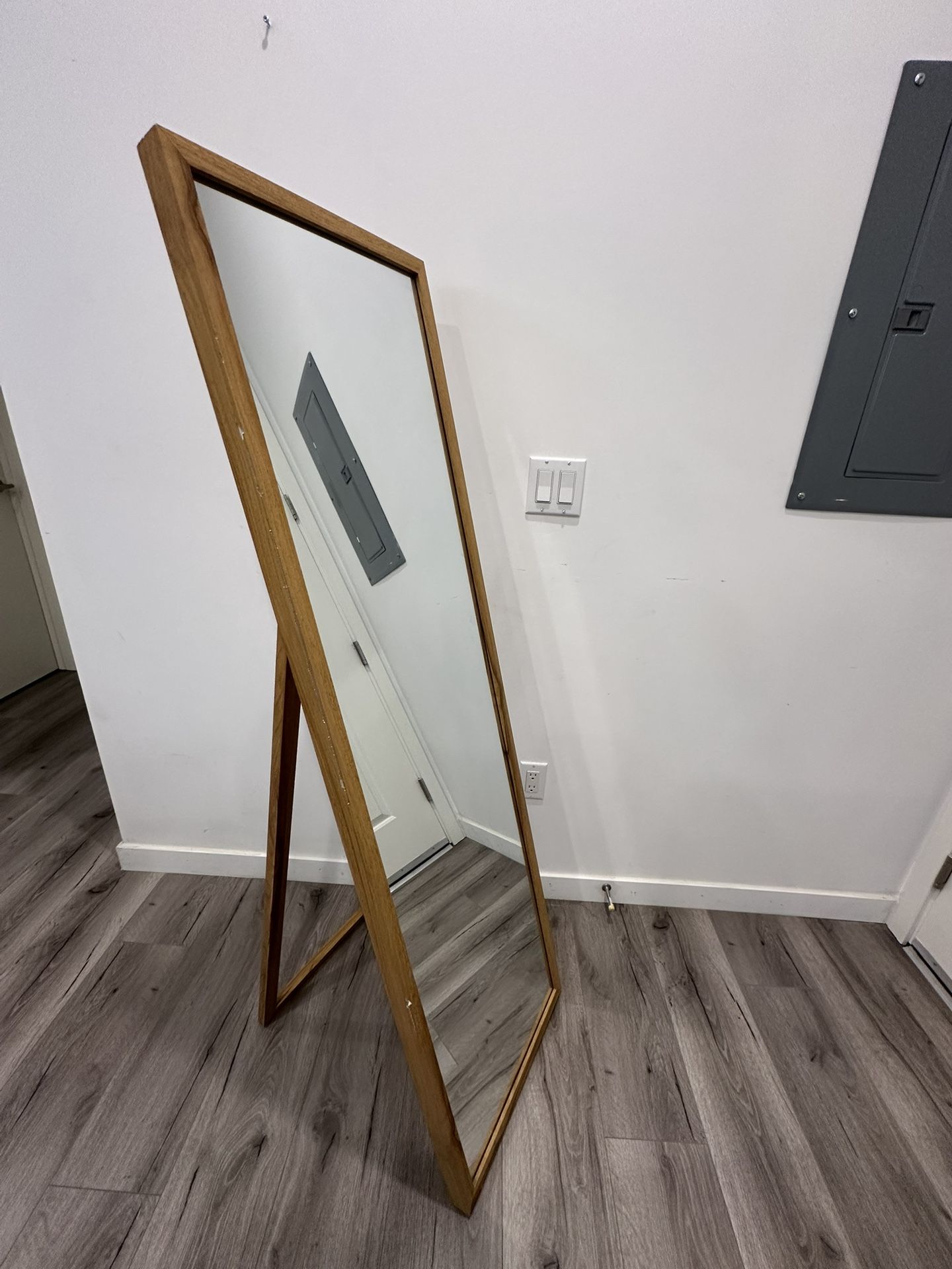 Standing Full-Length Mirror with Wood Frame – 61.5” x 17.5”
