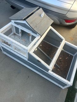 Outdoor Wooden Rabbit Hutch with Run